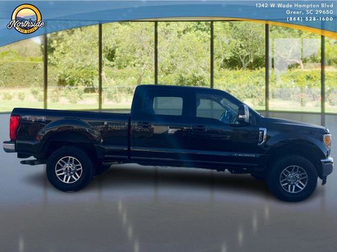 Used 2017 Ford F250 Lariat image 10