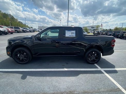 New 2026 Ford Maverick Lariat AWD/4WD image 4