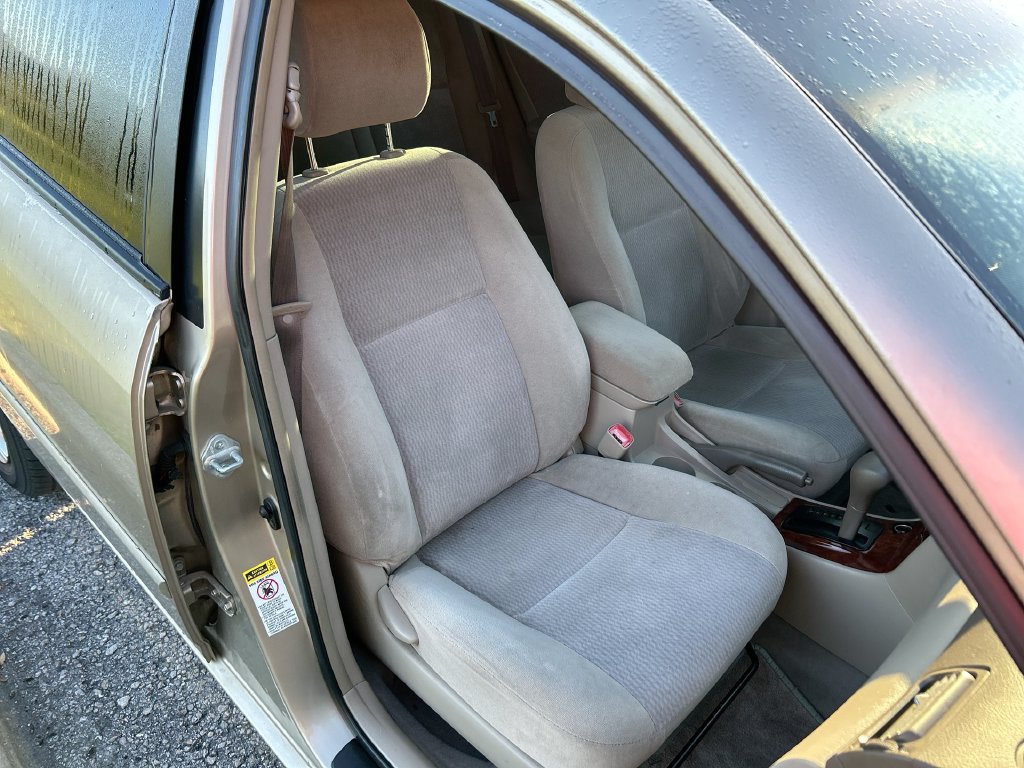 Used 2006 Toyota Corolla LE FWD image 17