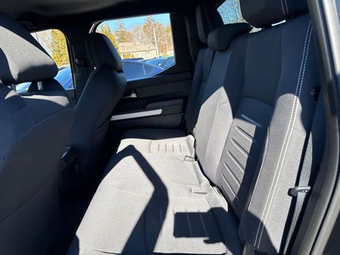 Used 2024 Toyota Tacoma TRD Off-Road image 27