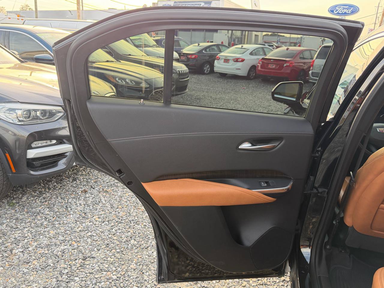 Used 2019 Cadillac XT4 Premium Luxury AWD/4WD image 10