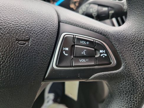 Used 2018 Ford Escape S FWD image 18