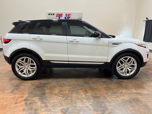 Used 2018 Land Rover Range Rover Evoque HSE image 10