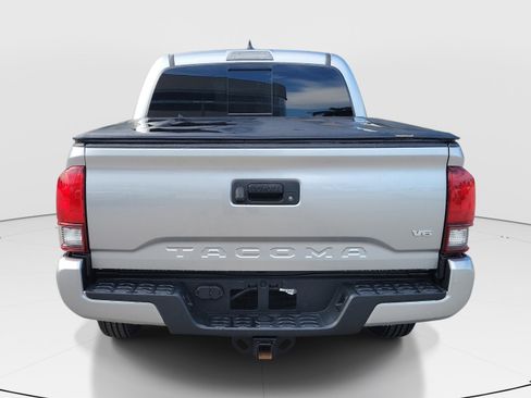 Used 2023 Toyota Tacoma SR5 w/ Technology Package RWD image 6