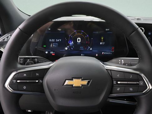 New 2026 Chevrolet Equinox LT FWD image 12