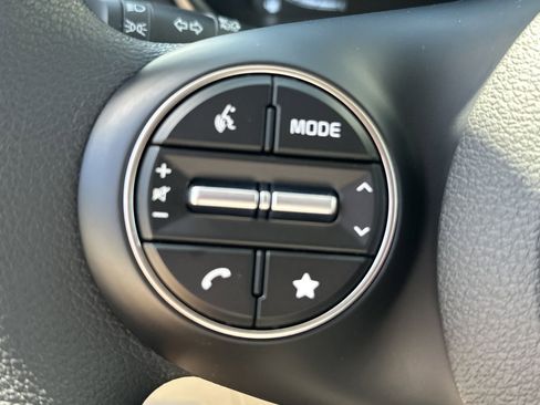 New 2025 Kia Soul LX w/ LX Technology Package image 22