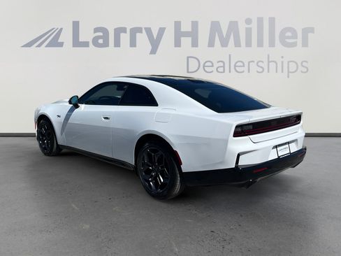 New 2026 Dodge Charger R/T image 3