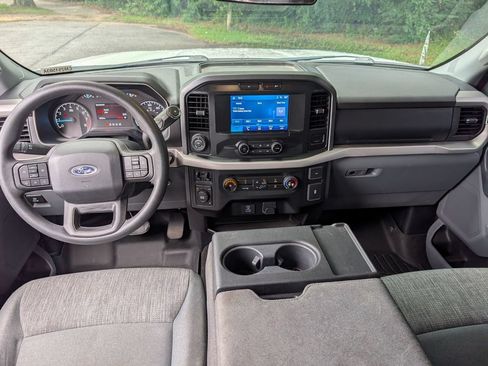 Used 2022 Ford F150 XLT w/ Trailer Tow Package AWD/4WD image 25