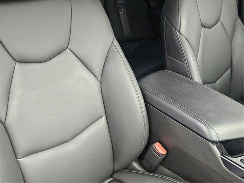 Used 2021 Cadillac CT4 Luxury w/ Cold Weather Package image 18