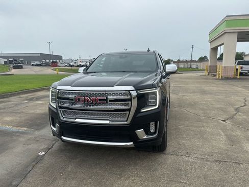 Used 2023 GMC Yukon SLT AWD/4WD image 5