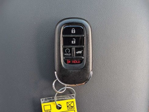 Certified 2026 Honda HR-V Sport image 31