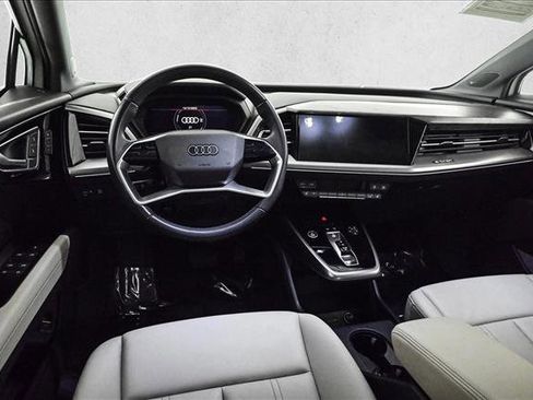 Certified 2023 Audi Q4 e-tron Prestige image 19