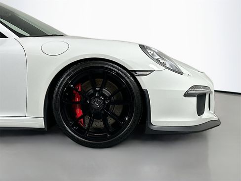 Used 2015 Porsche 911 GT3 image 14