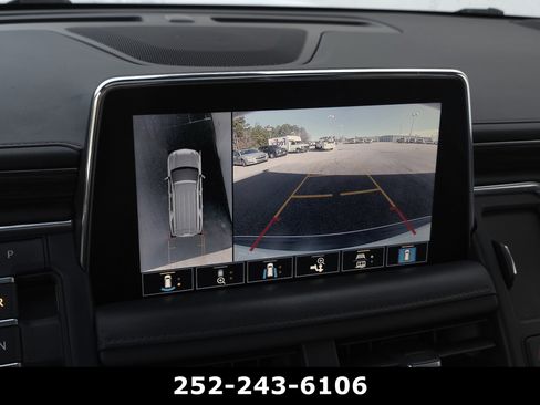 Used 2021 Chevrolet Suburban High Country image 22