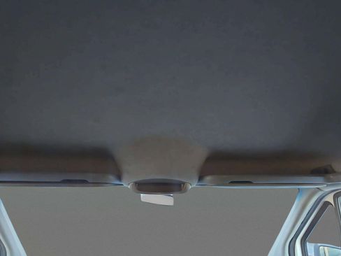 Used 2014 Freightliner Sprinter 3500 image 35