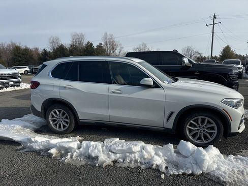 Used 2019 BMW X5 xDrive40i image 7