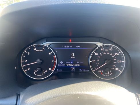 New 2025 Nissan Altima 2.5 SV w/ SV Premium Package image 19