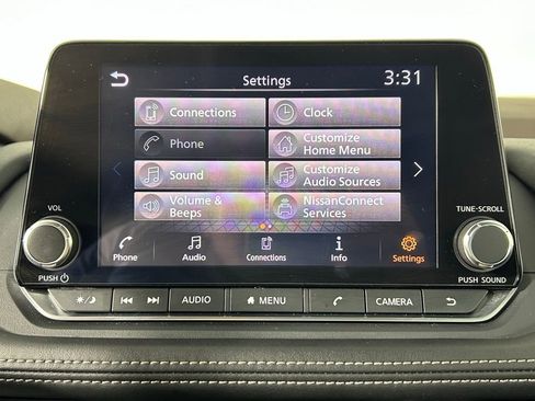 Used 2022 Nissan Rogue SV w/ SV Premium Package image 18
