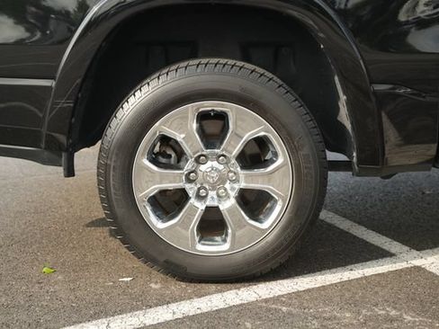 Used 2022 RAM 1500 Laramie AWD/4WD image 46