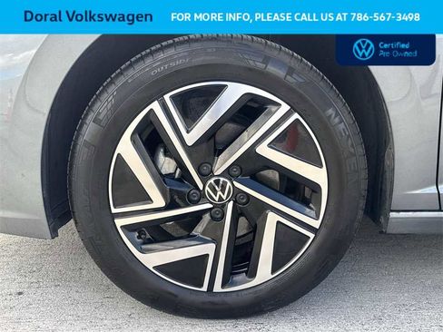 Used 2024 Volkswagen Jetta SEL image 11