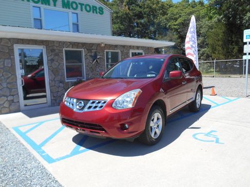 Used 2013 Nissan Rogue S w/ Special Edition Pkg AWD/4WD image 1