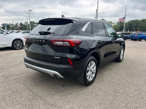 Certified 2023 Ford Escape Active w/ Tech Pack #2 AWD/4WD image 4