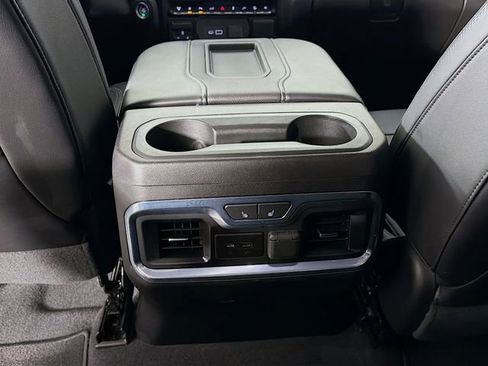 Used 2022 Chevrolet Silverado 2500 High Country w/ Z71 Off-Road Package AWD/4WD image 32