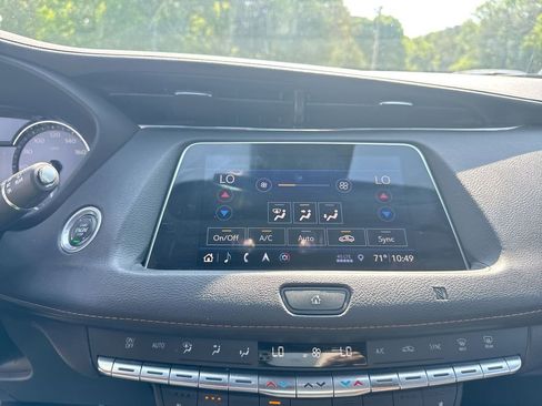 Used 2019 Cadillac XT4 Sport FWD image 25