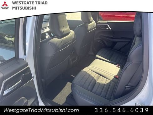 New 2026 Mitsubishi Outlander Trail Edition AWD/4WD image 8