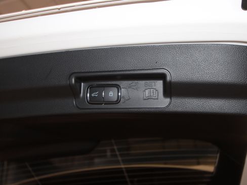 New 2026 Ford Explorer ST-Line w/ ST-Line Street Pack image 33