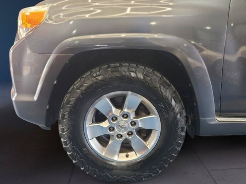 Used 2013 Toyota 4Runner SR5 RWD image 9