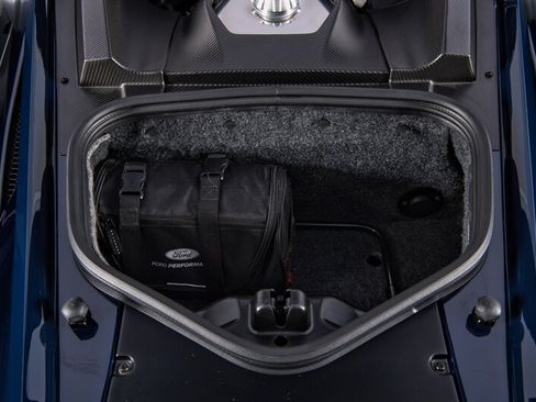 Used 2020 Ford GT Carbon Series RWD image 44