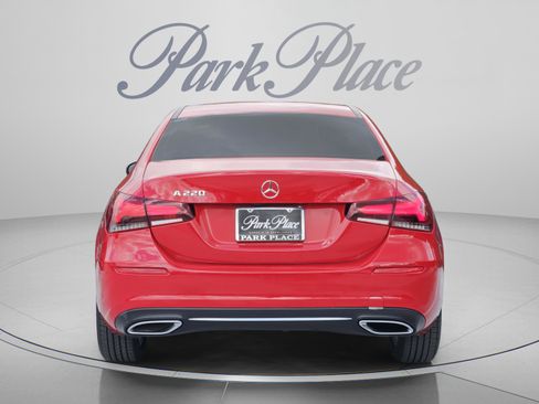 Used 2020 Mercedes-Benz A 220 image 4