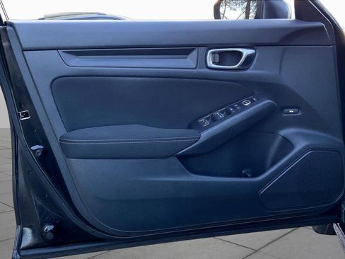 Used 2023 Honda Civic Sport image 22