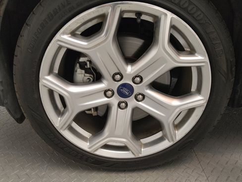 Used 2017 Ford Escape Titanium w/ Equipment Group 301A image 31