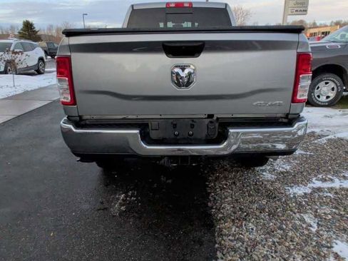 Used 2024 RAM 2500 Tradesman w/ Chrome Appearance Group image 4