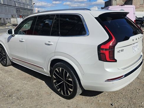 Certified 2025 Volvo XC90 T8 Plus w/ Protection Package Premier image 2
