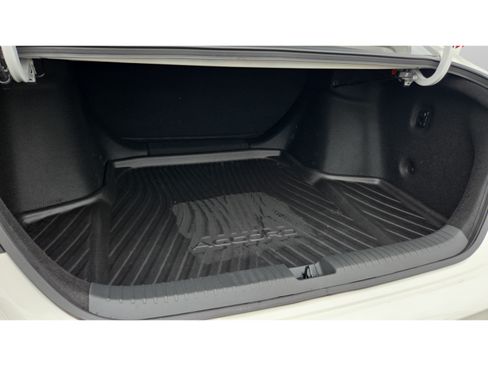 Used 2024 Honda Accord LX image 13