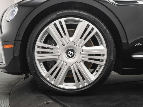 New 2026 Bentley Flying Spur image 6