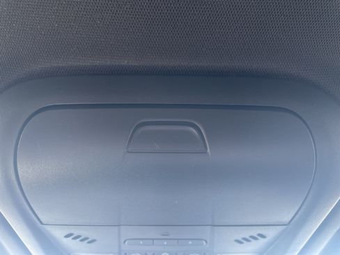 Used 2024 Buick Enclave Essence w/ Experience Buick Package image 38