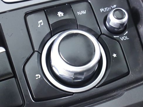 Used 2017 MAZDA MAZDA6 Sport FWD image 24