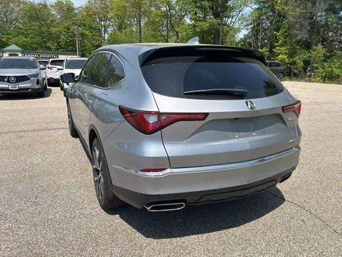Used 2023 Acura MDX SH-AWD w/ Technology Package image 8