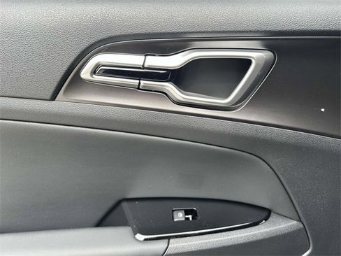New 2025 Kia Sportage EX w/ EX Premium Package image 21