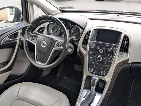 Used 2015 Buick Verano FWD image 28