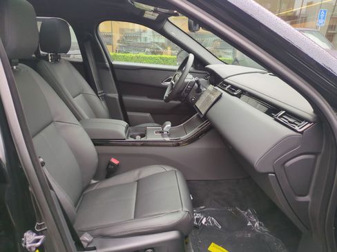 New 2026 Land Rover Range Rover Velar Dynamic SE image 30