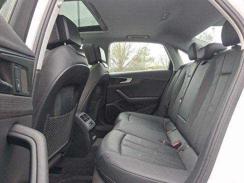 Used 2019 Audi A4 2.0T Premium image 10