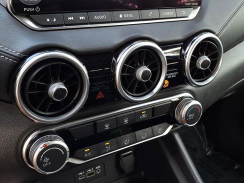 Used 2023 Nissan Sentra SV image 23