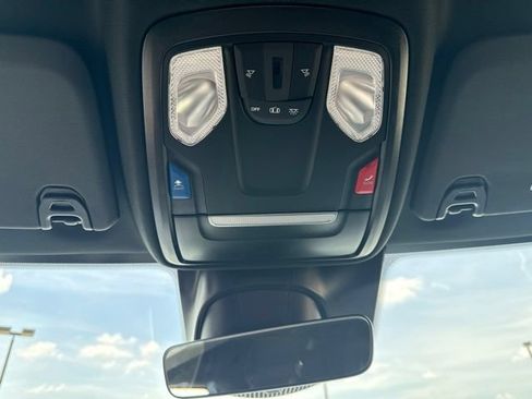 New 2026 RAM 2500 Tradesman w/ Chrome Appearance Group AWD/4WD image 34