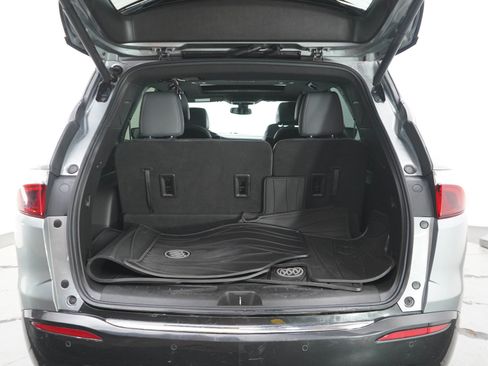 Used 2023 Buick Enclave Essence w/ Experience Buick Package AWD/4WD image 17