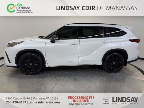 Used 2023 Toyota Highlander XSE AWD/4WD image 5